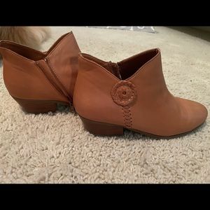 Jack Rogers booties